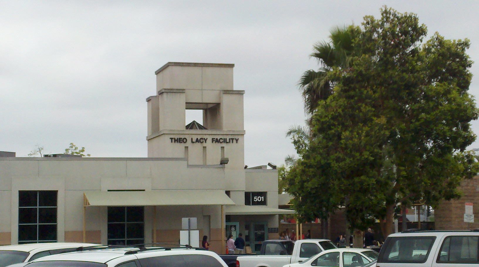 Cloudy outdoor portal car machine